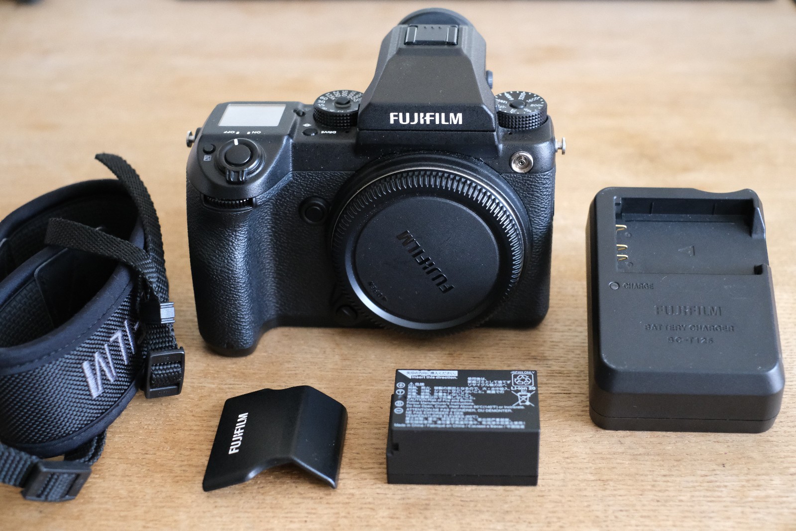 Fujifilm GFX 50S Fuji Medium Format Digital Camera Body