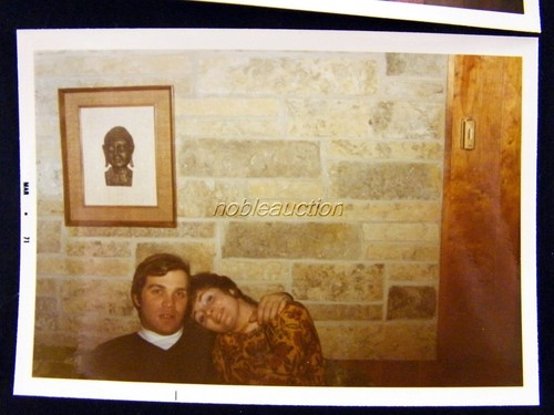 1971 Photo Snapshots Cute Couple Hanging out Grand Rapids, MI - Picture 4 of 4