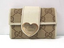 Authentic GUCCI key case GG canvas heart beige 203551
