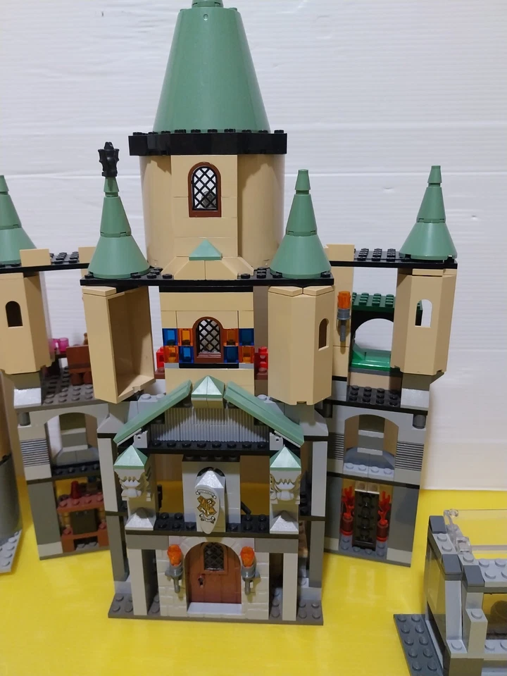 LEGO Harry Potter 5378 Hogwarts Castle, foto 2 di 5