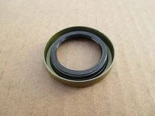 MAGNETO DRIVE OIL SEAL FOR CASE 611B 612B 614B 700 710 711 712 713 715