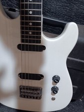 Synsonic Electric Guitar Solid Body White 1980 Or 1990