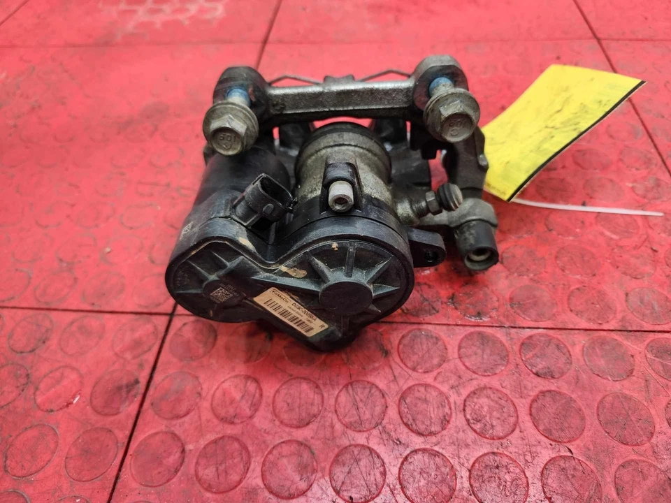 Conjunto de pinza de freno trasera Ford Edge Escape Fusion lado derecho del pasajero OEM Foto 3 de 4