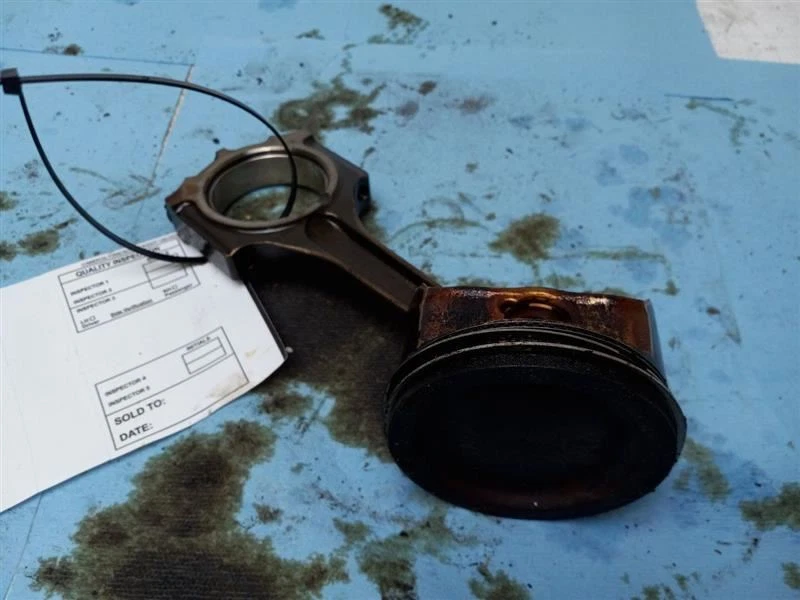 Ford Fusion Piston 61851 2012 Foto 3 de 4