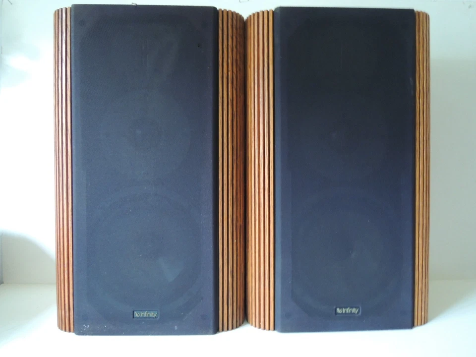 Infinity Reference Standard RS 6B ein Hochtöner defekt ansonsten Super Zustand 2 - Bild 2 von 4