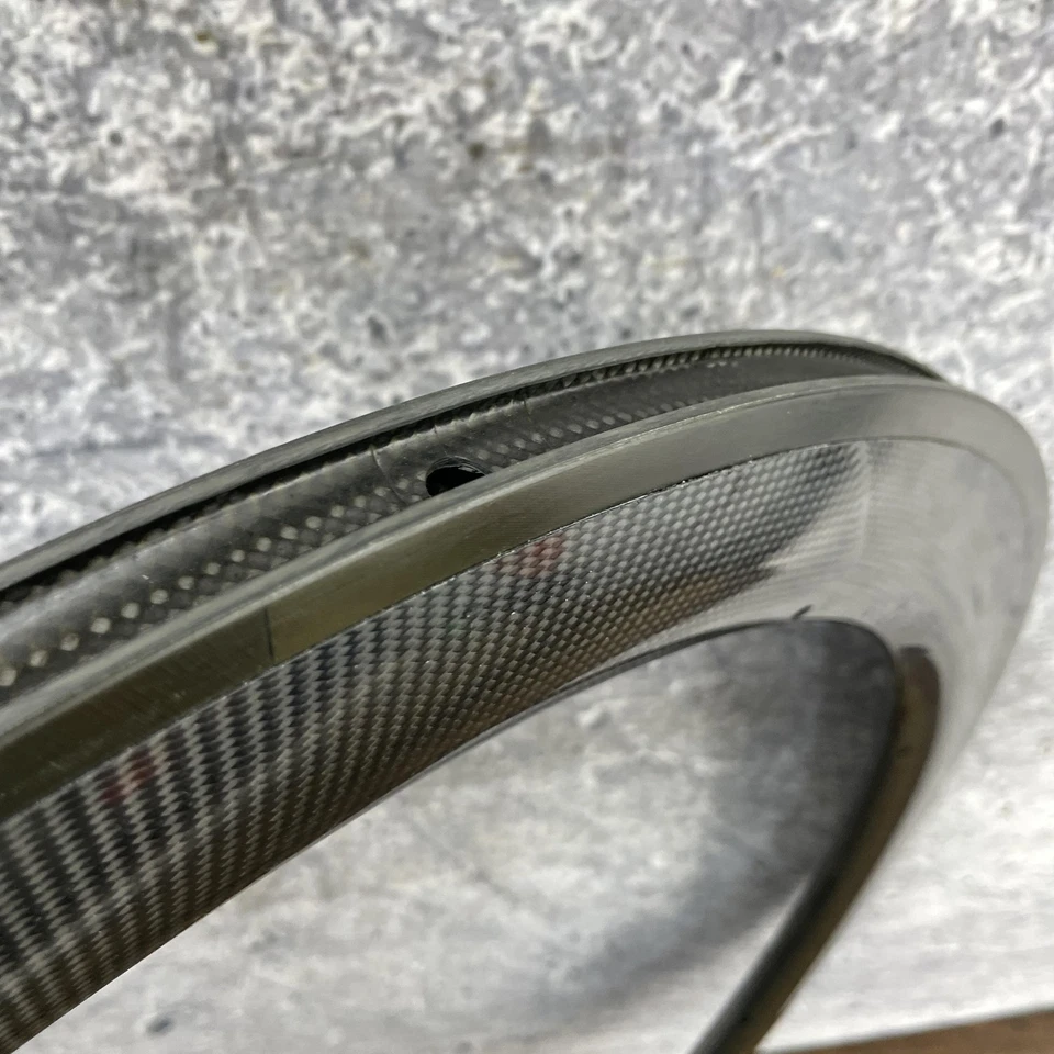 700c Aero Carbon Fiber Clincher Rim 16H Front Alloy Brake Track Deep NOS - Image 2 of 4