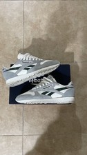 REEBOK CLASSIC LEATHER SUEDE VINTAGE - PURE GREY 3 / DARK GREEN SIZE 10 Men