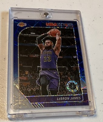 LEBRON JAMES PREMIUM STOCK BLUE FLASH 44/49 87 CARD! SUPER TUFF TO FIND!