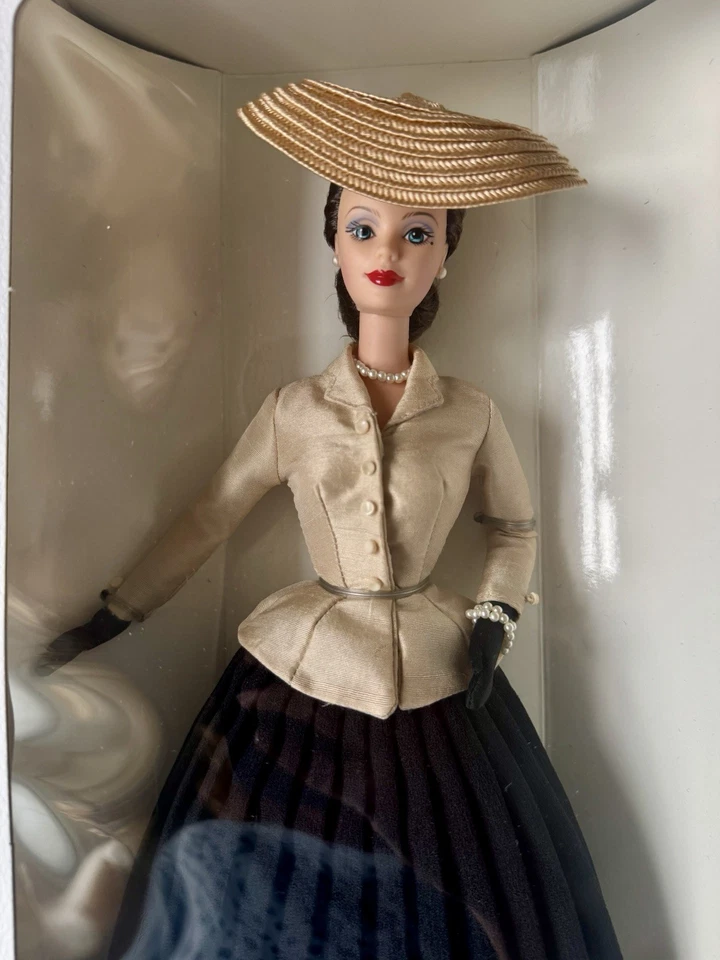 Mattel Christian Dior Paris Barbie Doll 16013 Special Edition NRFB - Image 3 of 4