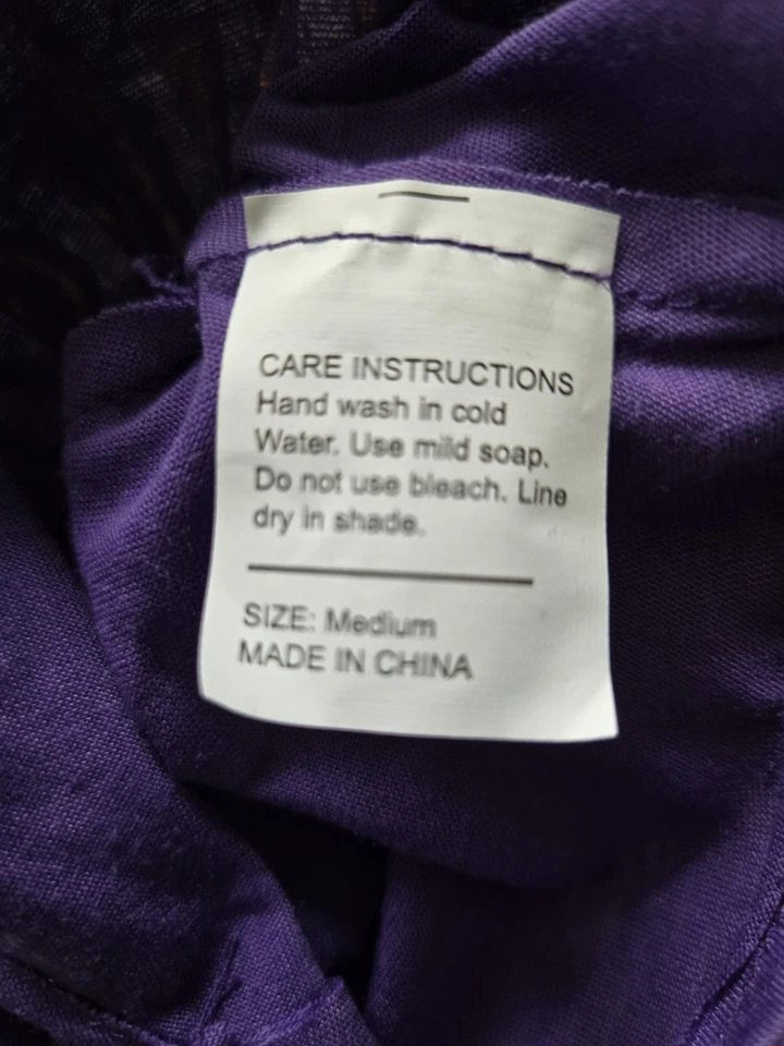 Camiseta para Mascotas Novedad Mascota - "I Ladro At Bad Costumes" Mediana Púrpura Perro Camisa Halloween Foto 4 de 4