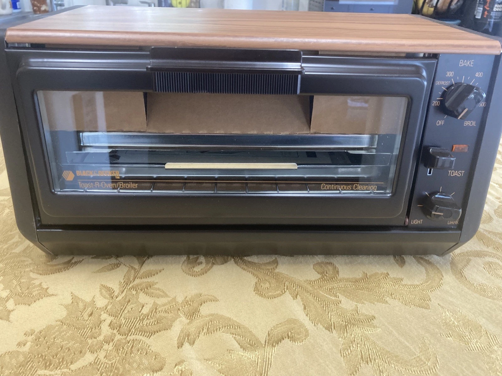 Vintage 80’s New Black & Decker Toast-R-Oven Broiler Model-TR060 Faux Wood Grain