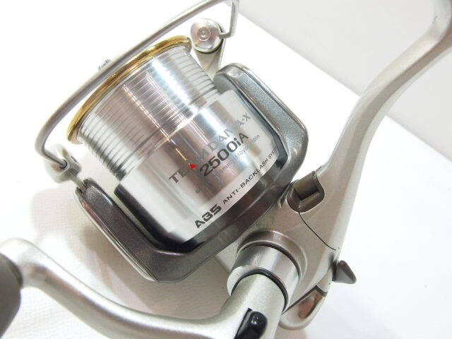 Daiwa Team Daiwa X 2500iaw Spinning Reel 34479 Aluminum Body