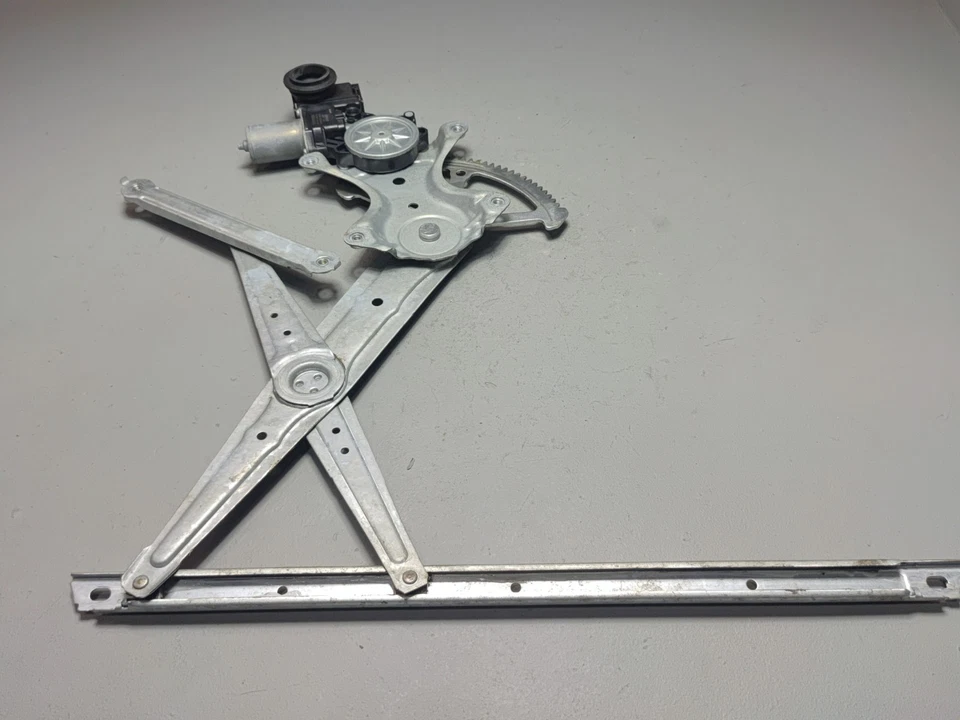 2022-2025 Toyota Corolla крест передней водительской двери окно регулятор с двигателем OEM - Изображение 3 из 4