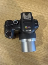 Kodak EasyShare P850 5.1MP Digital Camera PLEASE READ for parts or Repair