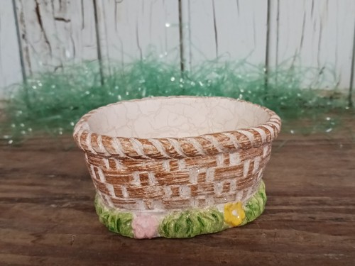 Primitive Antique Style Country Farm Easter Basket, Cute Candy Dish Decoration - Picture 8 of 11