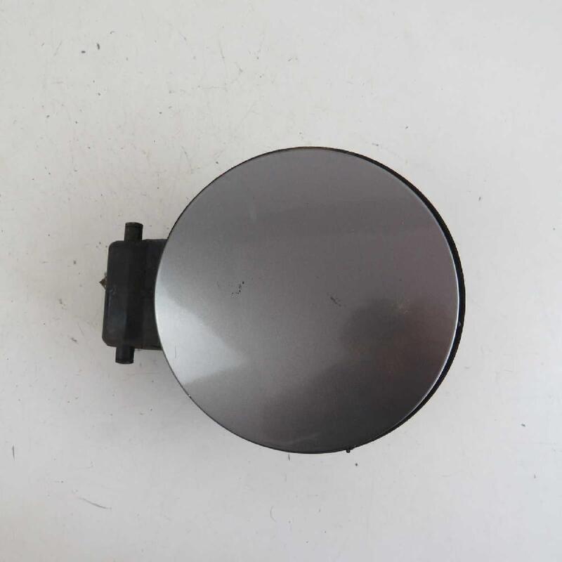 Pokrywa zbiornika paliwa 1M6809905D SEAT LEON 1.9 TDI 1999-2005 używany (67728)