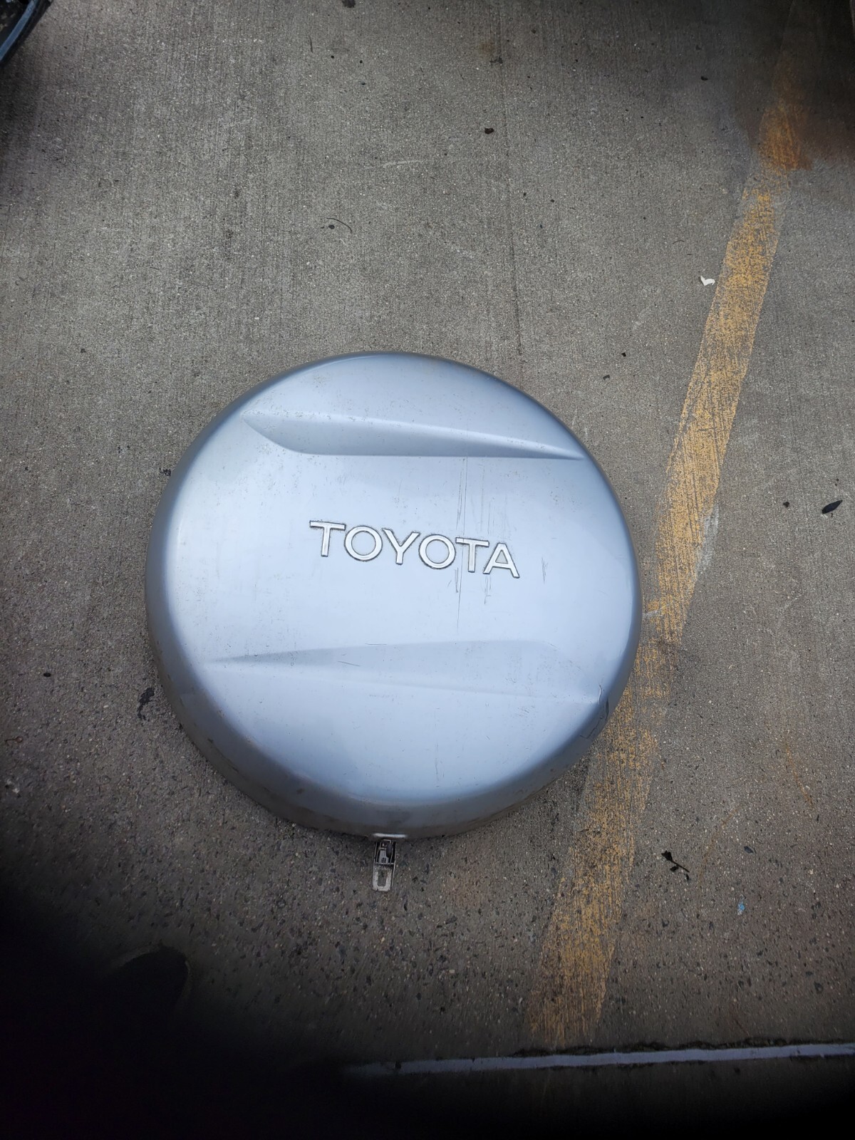 2001 2002 2003 2004 2005 Toyota RAV4 Spare Tire Cover Hard Cover Shell