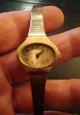 Vintage Helbros ladies watch, missing crystal vintage watch band, running NR J04