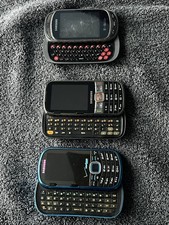3 Vintage 2000s Samsung Slider Cell Phones Parts Only