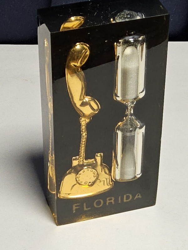 VNTG Lucite FLORIDA Phone Sand Timer with 2.5 Minute Hourglass Tested Works