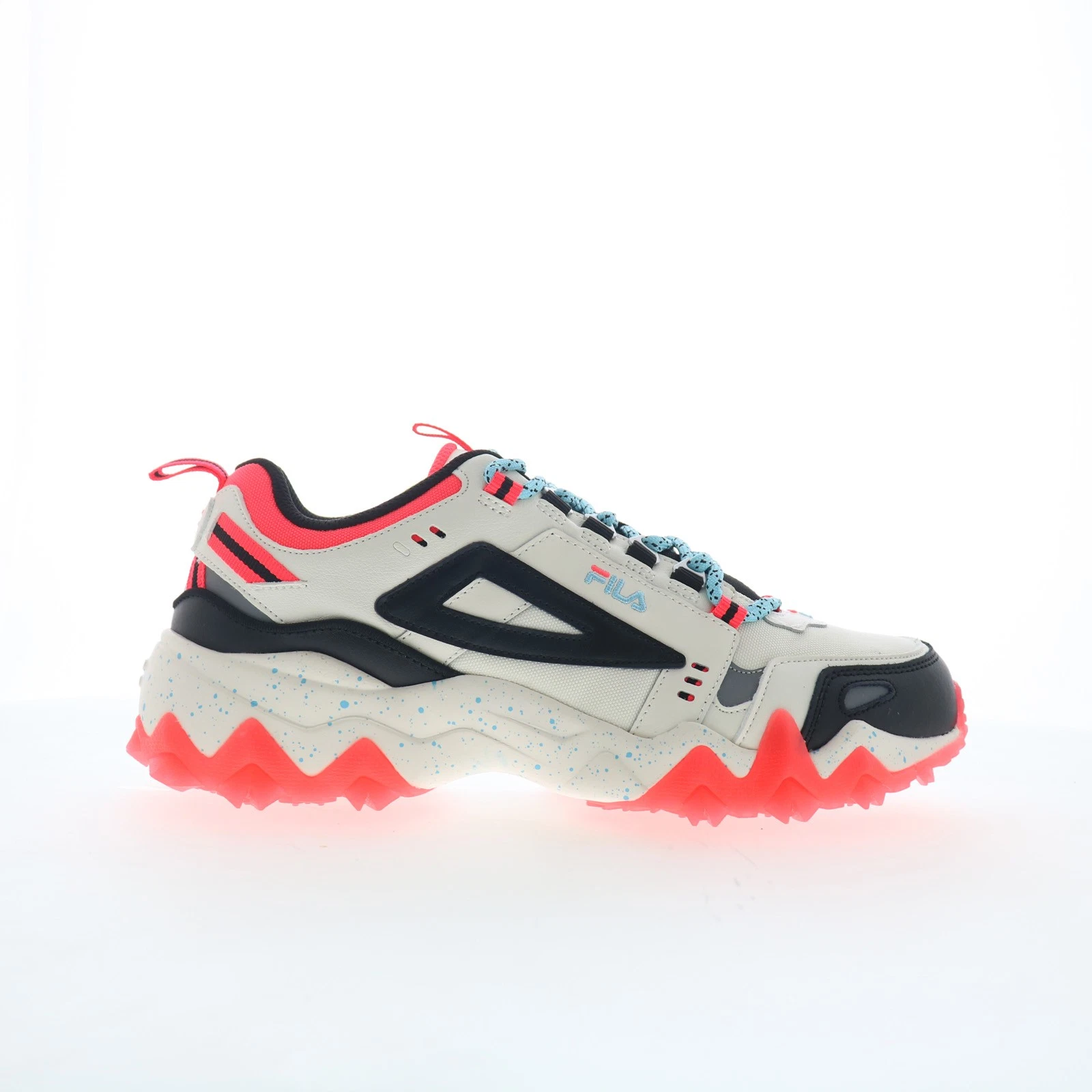 Fila Oakmont TR 5JM01249-119 Womens White Leather Athletic Hiking Shoes