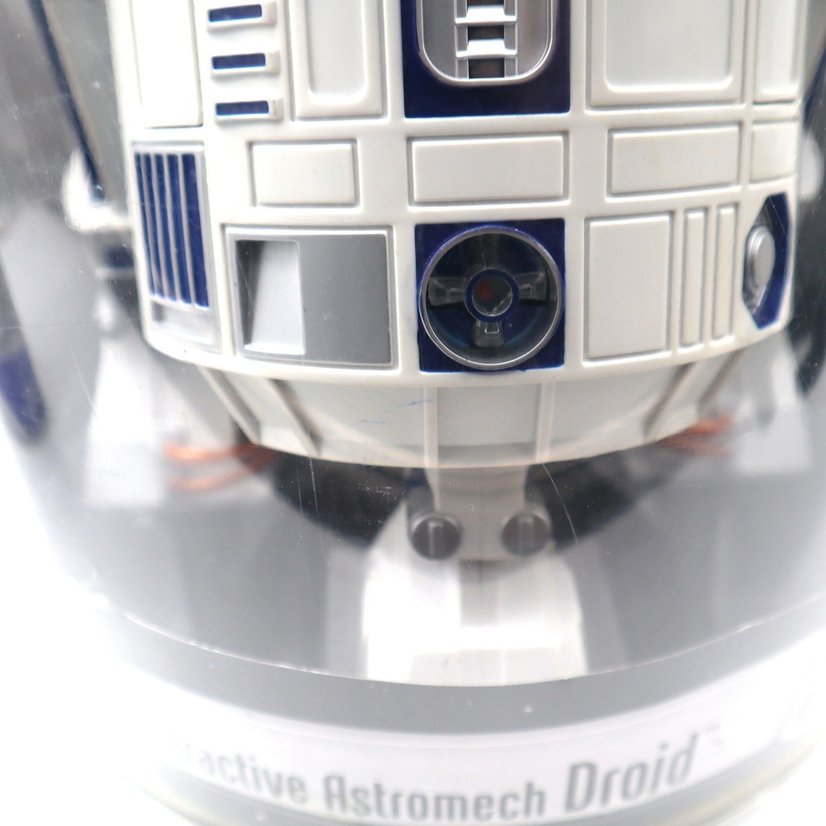 Hasbro Star Wars R2-D2 Interactive Astromech Droid (87245) for