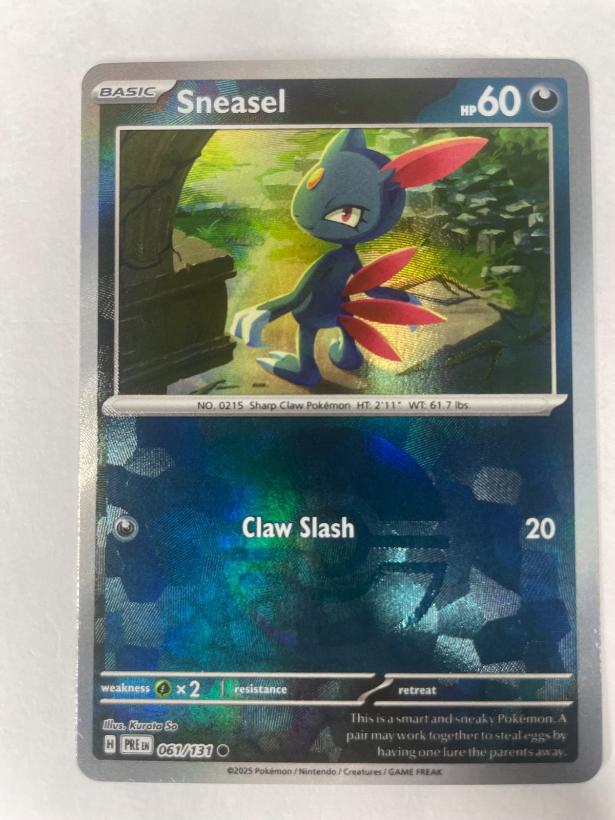 Sneasel (Poke Ball Pattern) 061/131 Sv: Prismatic Evolutions Holo NM FREE SHIP!
