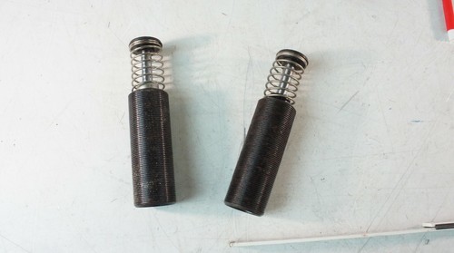 2x Dämpfer Federbein  diverses Lager  M-1930