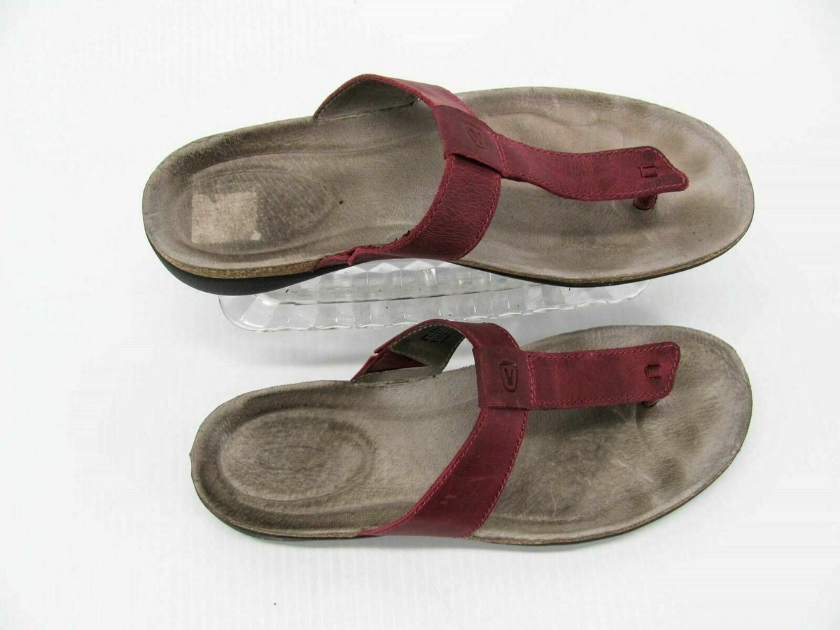Keen Women Shoe Ana Cortez Flip Size 9M Raspberry Red Thong Sandal