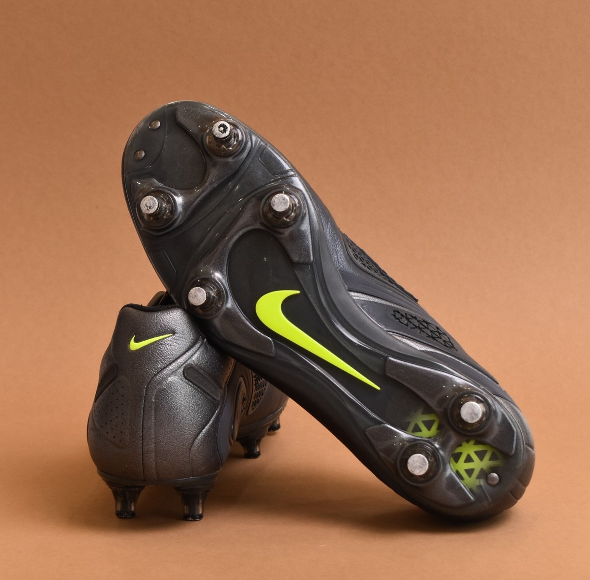 NIKE CTR360 Maestri II SG Kanga Lite Soccer Cleats Football Boots