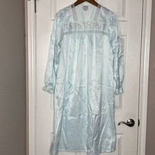 Womans Vintage Nightgown Gillian O'Malley Light Blue Lace/Embroidered Size Med