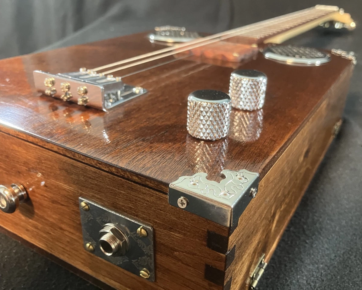Cigar Box - Guitare à 3 cordes - Shiver - Pack guitare