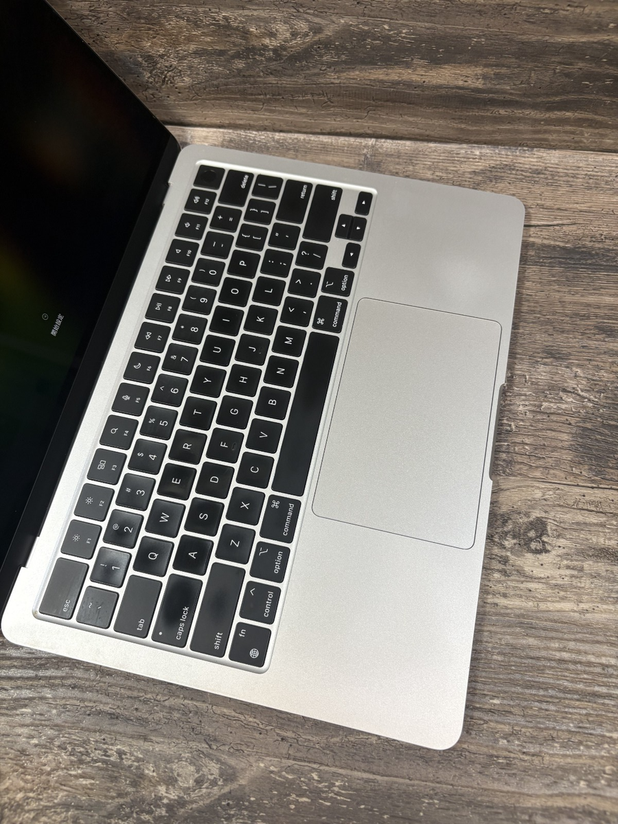 2024年os】MacBook Air シルバー 2024 MacBook Air 13” M3 16GB 256GB Silver Very Good 98% Battery