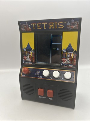 TETRIS Mini Arcade Game Classic Arcade Electronic Video Handheld Game WORKS