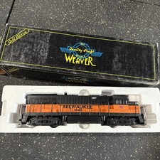 Weaver U25B Diesel Locomotive ID# 1338S Milwaukee Road 2 Rail Powered Light #397