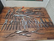 K96- Lot of vintage pliers and similar type tools