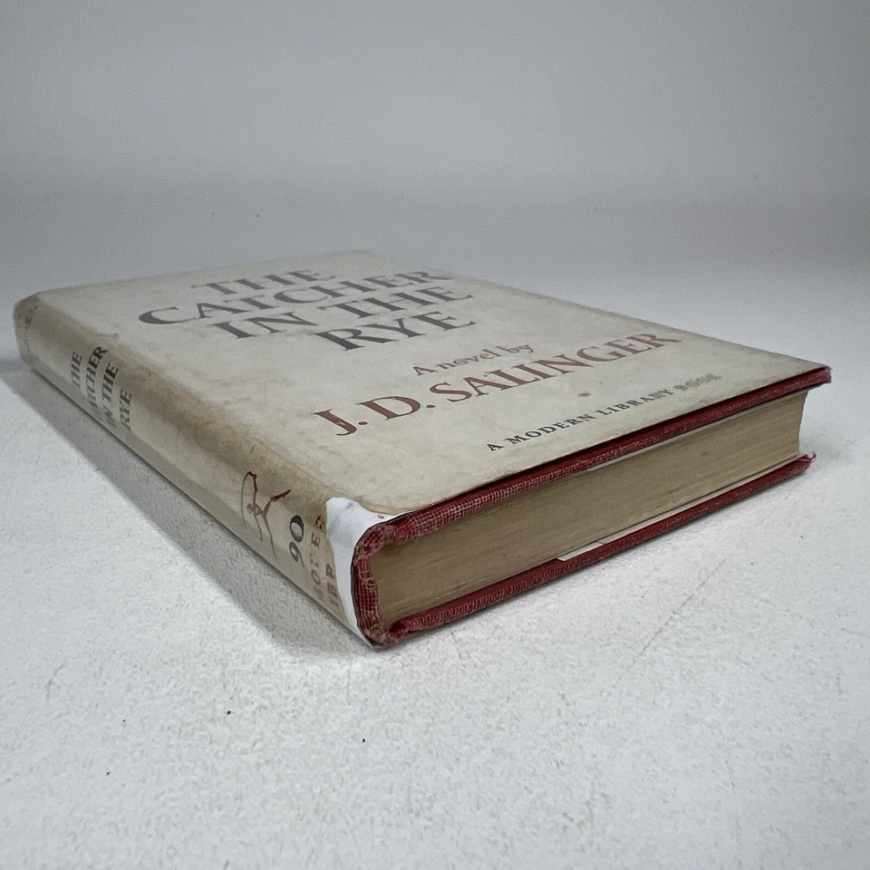 The Catcher in the Rye J.D. Salinger Modern Library 90 FIRST EDITION Hardcover Foto 3 de 4