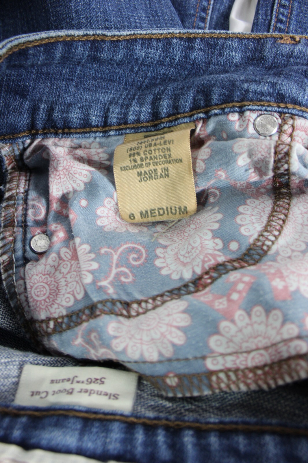 Levis 526 Slender Bootcut Jeans Womens Blue Stretch Denim Size 6 Med 30x30 thumbnail 3