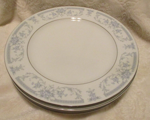 Blue Whisper by Sheffield~4 Dinner Plates~10 3/8"~1985 - Picture 1 of 12