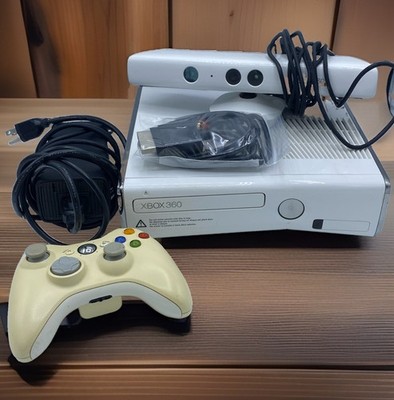 Vtg Microsoft Xbox 360 S Slim 4GB Console Genuine 1439 Glossy White Tested