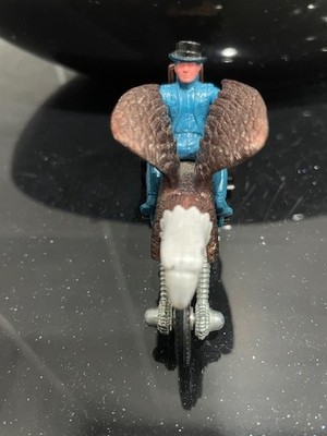 HOTWHEELS RRRUMBLERS  RARE DARK BROWN BOLD EAGLE WITH  BLUE TOP HAT  RIDER