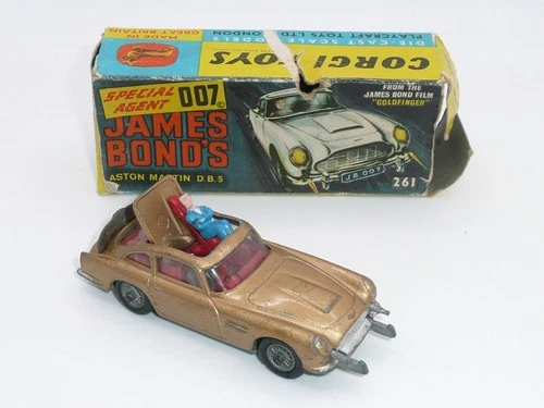 Corgi 261 James Bond 007 Aston Martin DB5  2nd Issue w/ Baddie Boxed  *vintage*