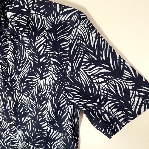 Bolongaro Trevor Mens Short Sleeve Button Up Collared Vacation Shirt Size S - Picture 4 of 11