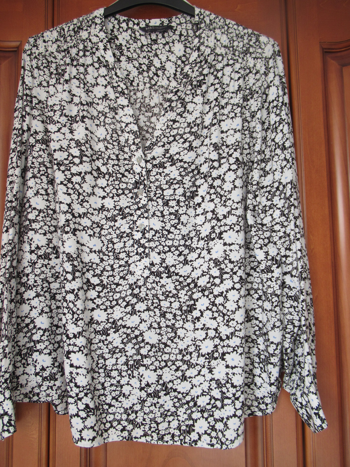 Picture 1 of 5