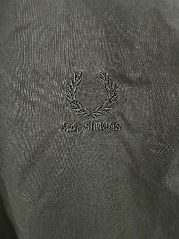 Camisa Raf Simons x Fred Perry 42 EUR EE. UU. Mediana Manga Corta Abotonada Diseñador Foto 3 de 4