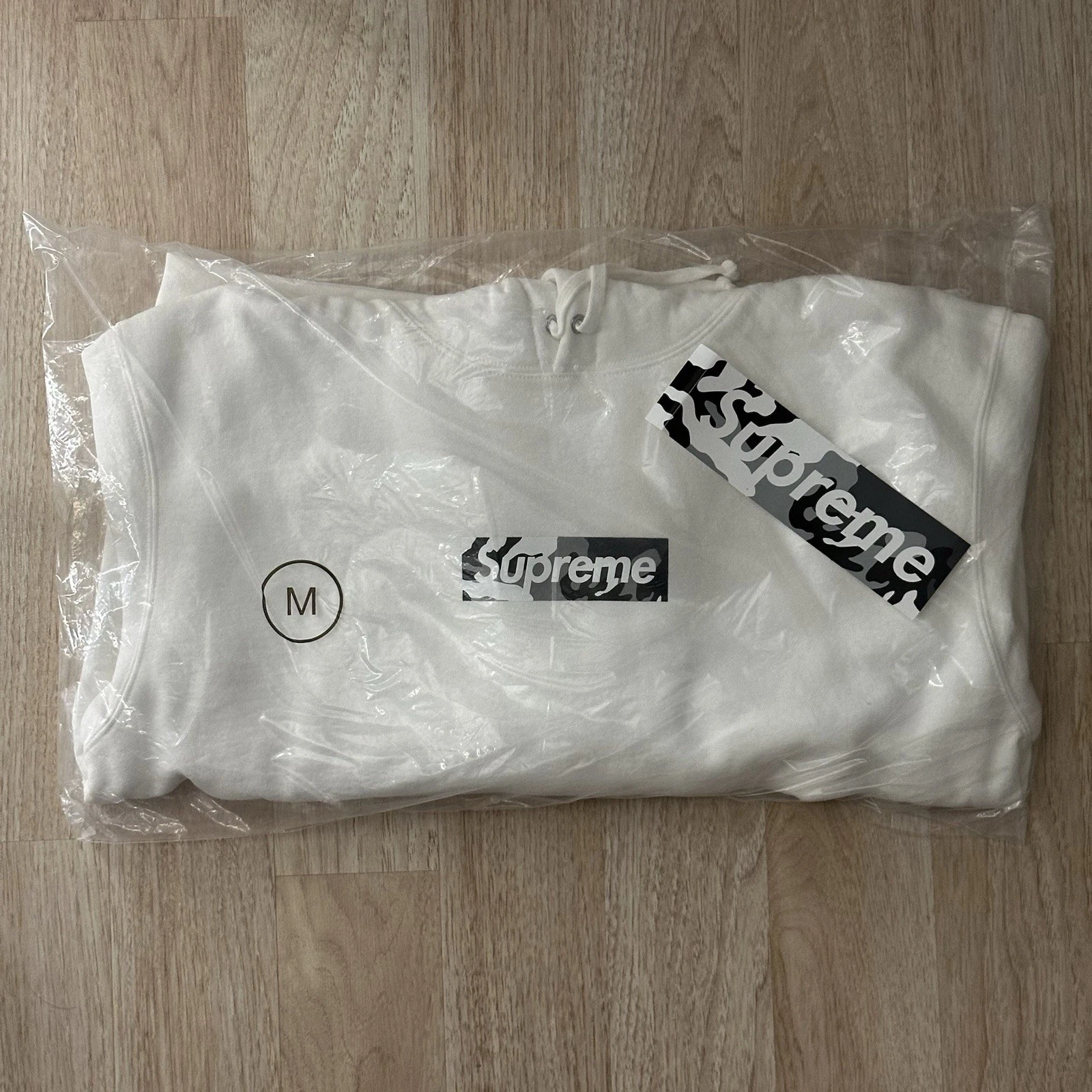 Sweat à capuche Supreme Miami Exclusive Box Logo Taille Medium + AUTOCOLLANTS GRATUITS