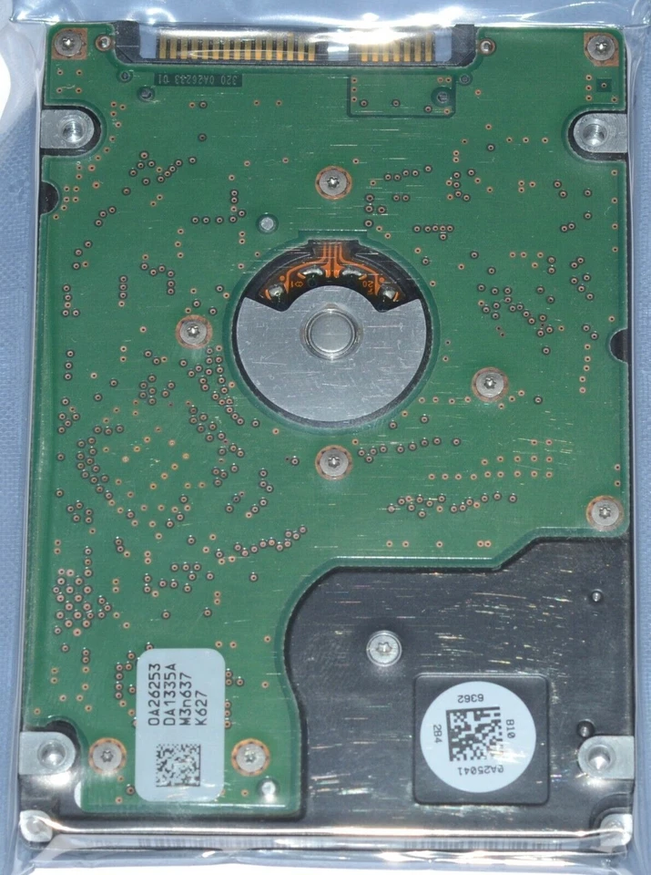 Hitachi 100GB 7200RPM 16MB 2.5" SATA Laptop Hard Drive HTS721010G9SA00 - Image 4 of 4