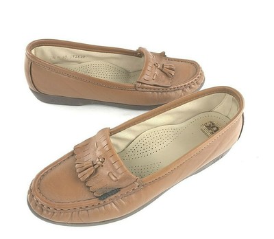 tassel moccasins womens