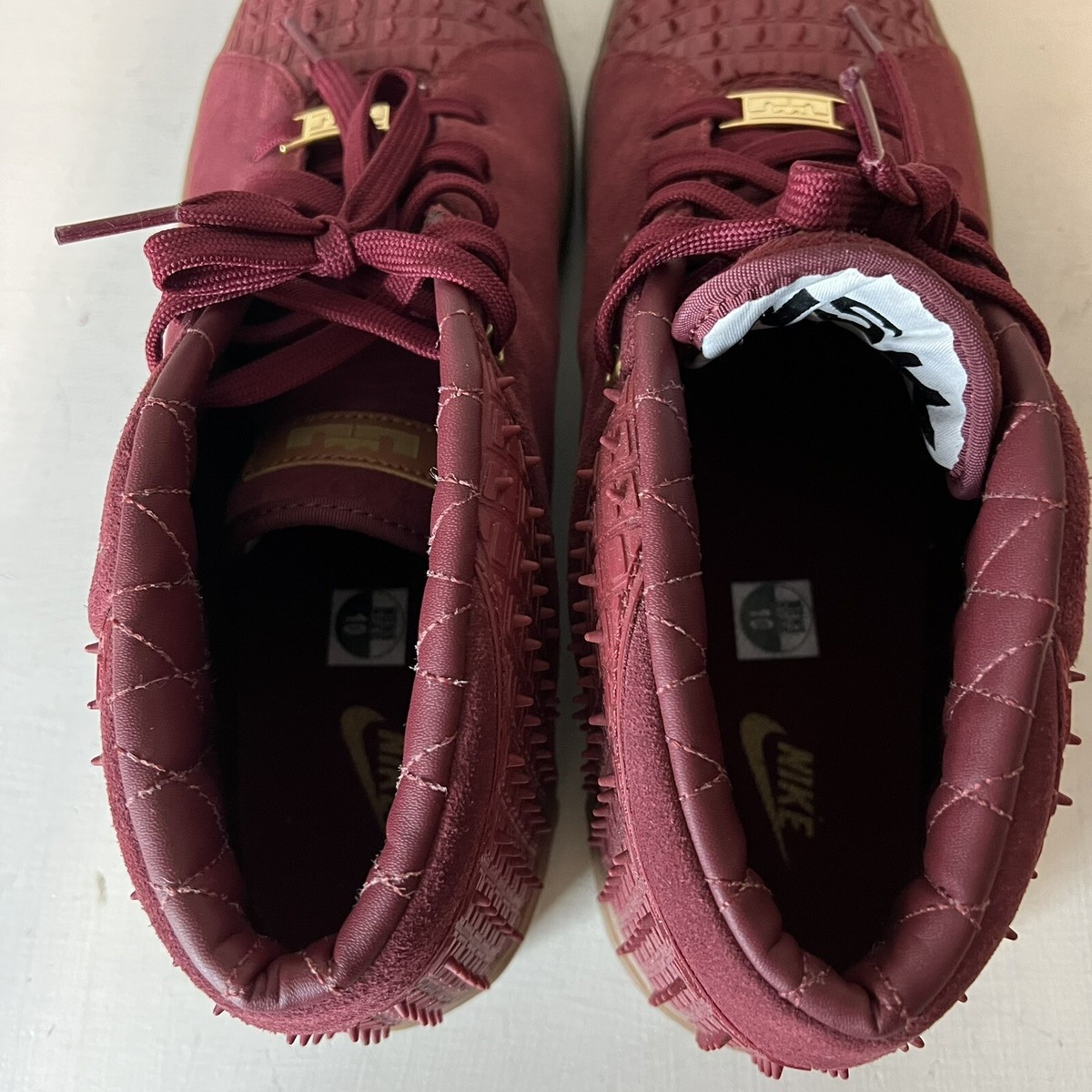 Nike Lebron XIII Red Lifestyle Trainers Shoes Sneakers 806396-600 Men\'s Size 10 Nike Lebron 13 XIII Lifestyle Suede Trainers Team Red Gum  main image 2