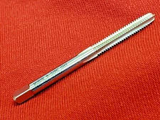 8-32 NC Plug Hand Tap Morse MT3733736 HSS RH 4Flute GH2 USA 8/32